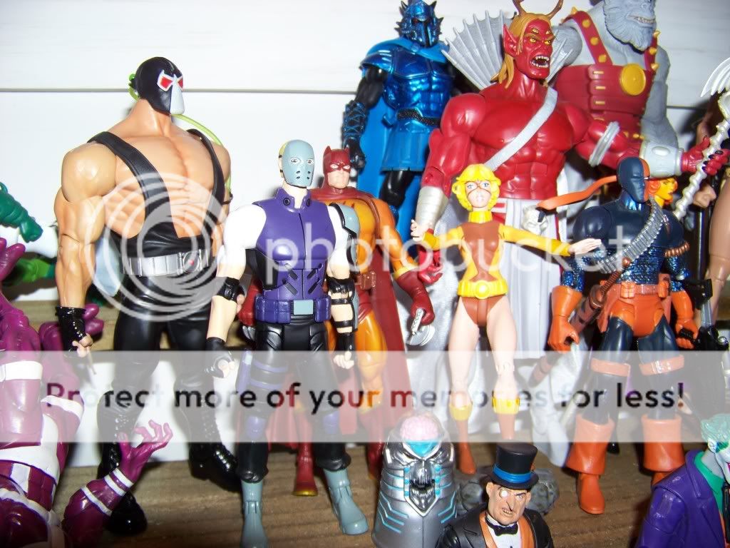 Action Figure Insider • View topic How does YJ Sportsmaster size up